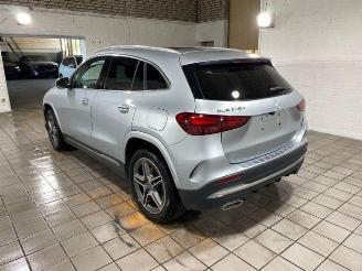 Mercedes GLA 250e AMG Line PANO/HUD/360/NAVI picture 1