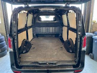 Mercedes Vito 119 CDI Lang AHK/KAM/NAVI picture 21