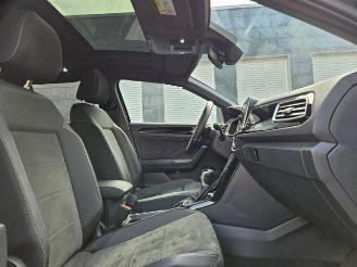 Volkswagen T-Roc 1.5 TSI DSG R-Line PANO/KAM/NAVI picture 22