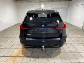 BMW iX1 eDrive20 M Sport AHK/KAM/NAVI picture 5