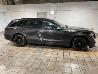 Mercedes E-klasse 450d T 4Matic AMG Lin Prmium Plus PANO/HUD picture 16