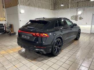 Unfallwagen Audi RS Q8 RSQ8 Performance STANDHZG/PANO/HUD/B&O/NAVI 2025/1