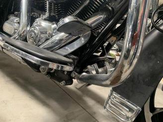 Harley-Davidson Street Glide FLHX picture 20