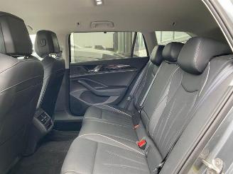 Volkswagen Passat Variant 1.5 TSI e-Hybrid Elegance AHK/360 picture 19