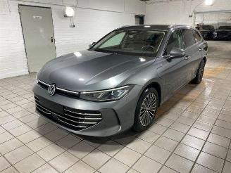 Volkswagen Passat Variant 1.5 TSI e-Hybrid Elegance AHK/360 picture 6