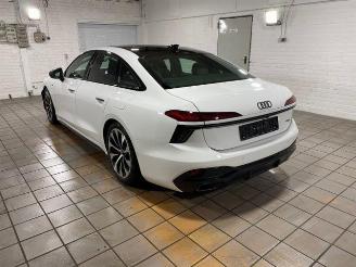 Audi A6 Limousine e-Hybrid quattro 270 kW S line picture 2