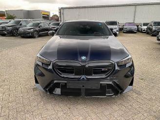 BMW M5 Limousine PANO/HUD/AHK/360/B&W/NAVI picture 11