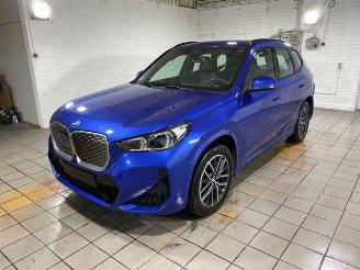 BMW iX1 eDrive20 M Sport HUD/AHK/360/H&K/NAVI picture 10
