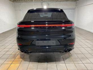 Porsche Cayenne Coupe GTS STANDHZG/CHRONO/PANO/AHK/360 picture 10