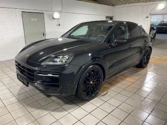 Porsche Cayenne Coupe GTS STANDHZG/CHRONO/PANO/AHK/360 picture 3