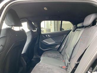 BMW M1 35 xDrive HUD/360/H&K/NAVI picture 18