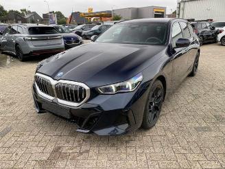 uszkodzony samochody osobowe BMW 5-serie  2025/10