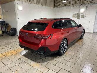 Damaged car BMW i5 eDrive40 Touring M Sport Pro PANO/HUD/360/AHK 2026/1