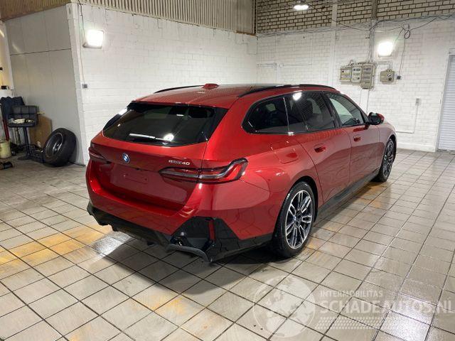 BMW i5 eDrive40 Touring M Sport Pro PANO/HUD/360/AHK