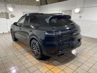 skadebil auto Porsche Cayenne E-Hybrid CHRONO/PANO/HUD/360/AHK/NAVI 2024/4