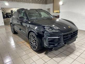 Porsche Cayenne E-Hybrid CHRONO/PANO/HUD/360/AHK/NAVI picture 6