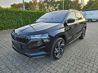 krockskadad bil auto Skoda Karoq Sportline 4x4 2.0 TFSI PANO/360/NAVI 2024/11