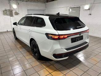 Volkswagen Passat Variant 1.5 TSI e-Hybrid R-Line HUD/KAM picture 2