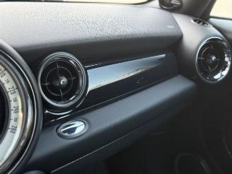 Mini Cooper S 1.6 Unieke Km stand Pano Cruise Leder Navi Clima picture 39