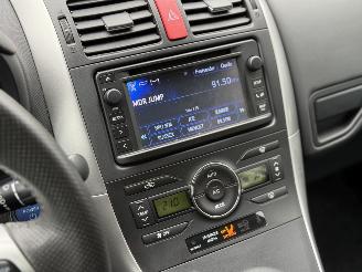 Toyota Auris 1.8 Hybrid | Camera | Clima | Unieke km stand | picture 14