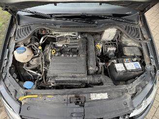 Volkswagen Polo 1.2 TSI | Highline | Cruise control | PDC | 1e Eigenaar | picture 32