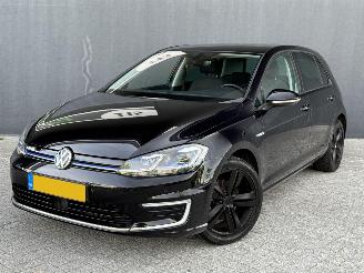 Schadeauto Volkswagen e-Golf E-Golf | ACC | CLIMA | CAMERA | DCC | NAP | 2020/5