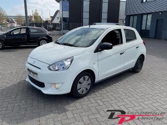 Uttjänta bilar auto Mitsubishi Space-star Space Star (A0), Hatchback, 2012 1.0 12V 2013/11