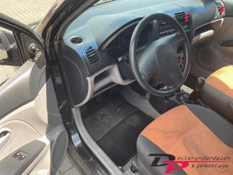 Kia Picanto Picanto (BA), Hatchback, 2004 / 2011 1.0 12V picture 9