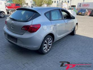 Opel Astra Astra J (PC6/PD6/PE6/PF6), Hatchback 5-drs, 2009 / 2015 1.4 16V ecoFLEX picture 6