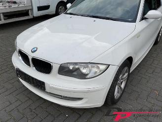 BMW 1-serie 1 serie (E81), Hatchback 3-drs, 2006 / 2012 118d 16V picture 16