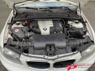 BMW 1-serie 1 serie (E81), Hatchback 3-drs, 2006 / 2012 118d 16V picture 22