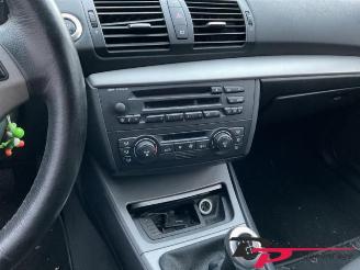 BMW 1-serie 1 serie (E87/87N), Hatchback 5-drs, 2003 / 2012 116i 1.6 16V picture 15