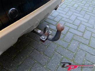 Ford Kuga Kuga I, SUV, 2008 / 2012 2.0 TDCi 16V picture 10