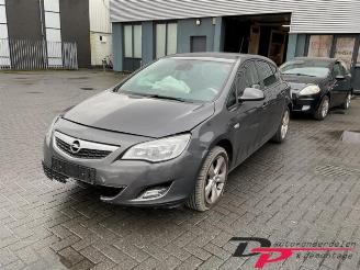 Démontage voiture Opel Astra Astra J (PC6/PD6/PE6/PF6), Hatchback 5-drs, 2009 / 2015 1.4 Turbo 16V 2010/11