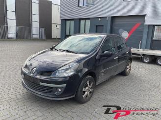 Renault Clio Clio III (BR/CR), Hatchback, 2005 / 2014 1.6 16V picture 1