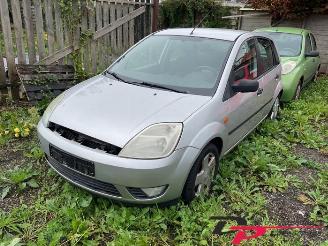 Uttjänta bilar auto Ford Fiesta Fiesta 5 (JD/JH), Hatchback, 2001 / 2009 1.4 16V 2003/1