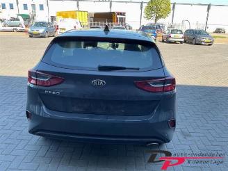 Kia Cee d Ceed (CDB5/CDBB), Hatchback 5-drs, 2018 1.0i T-GDi 12V picture 6