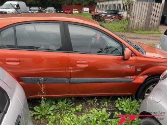 Kia Rio Rio II (DE), Hatchback, 2005 / 2011 1.4 16V picture 3