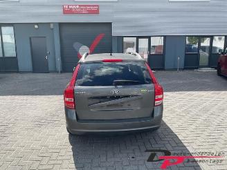 Kia Cee d Cee'd Sporty Wagon (EDF), Combi, 2007 / 2012 1.4 16V picture 4