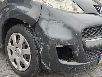 Peugeot 107  picture 13