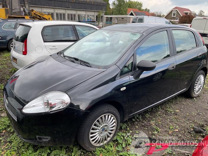 Fiat Grande Punto Grande Punto (199), Hatchback, 2005 1.2