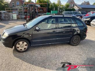 Skoda Fabia Fabia (6Y5), Combi 5-drs, 2000 / 2007 1.4i 16V picture 3