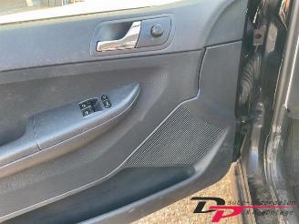 Skoda Fabia Fabia (6Y5), Combi 5-drs, 2000 / 2007 1.4i 16V picture 10