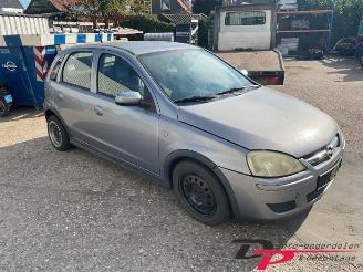 Vrakbiler auto Opel Corsa Corsa C (F08/68), Hatchback, 2000 / 2009 1.3 CDTi 16V 2005/10