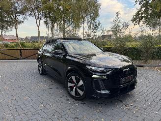  Audi Q6 Audi SQ6 e-tron 285 kW Quattro Panorama S-line HUD !! 2024/10