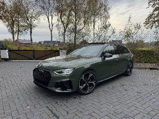 Voiture accidenté Audi A4 Avant Audi A4 Avant 35 TFSI S line Panorama Camera Leder ! 2024/10