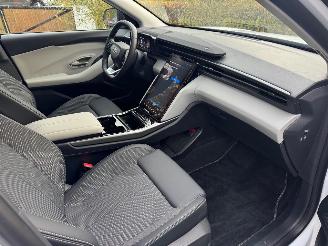 Ford Explorer Ford Explorer RWD 79kWh 204PK Heatpump Camera Trekhaak VOL picture 4