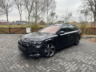 Skoda Octavia Octavia Combi 2.0 TDI 110 kW Sportline 360Camera HUD Trekhaak VOL picture 21