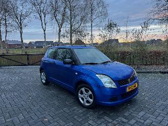 Suzuki Swift 1.3 GLS picture 13