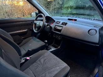Suzuki Swift 1.3 GLS picture 4